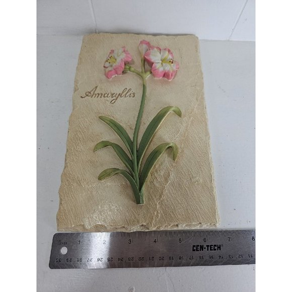 Home Interior’s 3-D Amaryllis Wall Plaque 2004 11” x 7” Wall Hanging - Picture 5 of 5